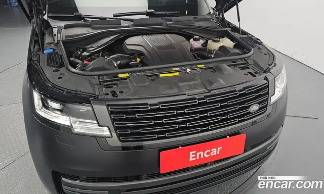 Land Rover Range Rover 2026 4.4 автомат (гидро), миниатюра 6 Land Rover Range Rover 2026 4.4 автомат (гидро), миниатюра 6