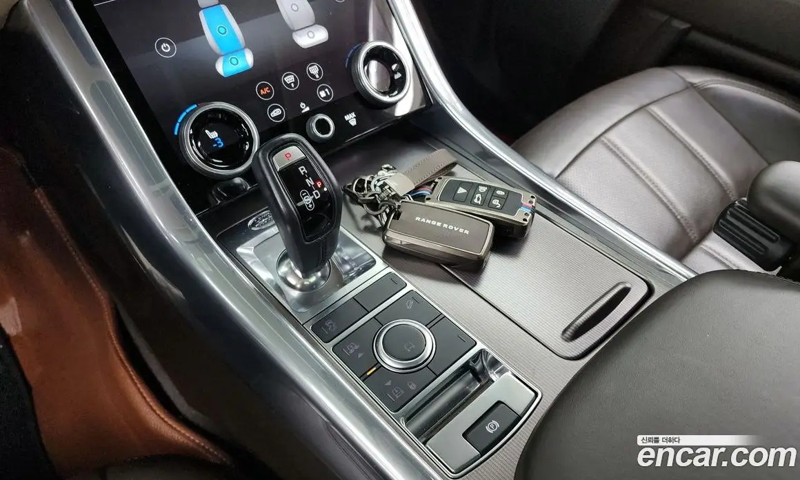 Land Rover Range Rover Sport 2018 3.0 автомат (гидро), фото 9