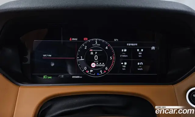 Land Rover Range Rover Velar 2019 3.0 автомат (гидро), миниатюра 11