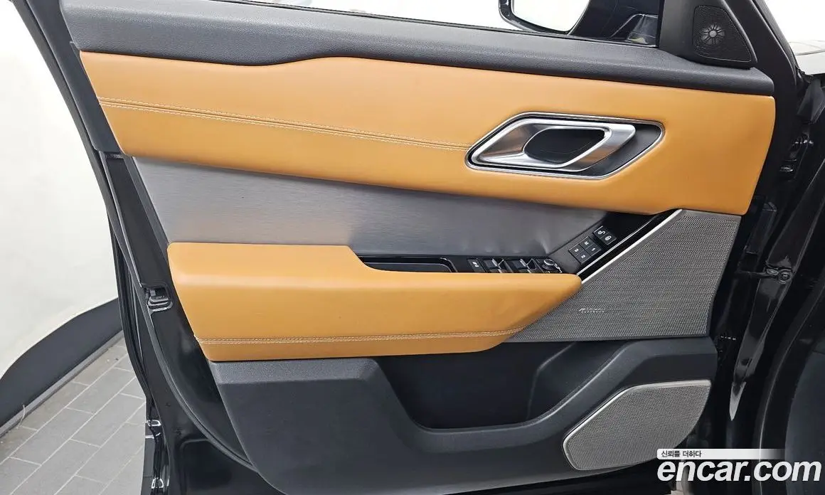 Land Rover Range Rover Velar 2019 3.0 автомат (гидро), фото 14