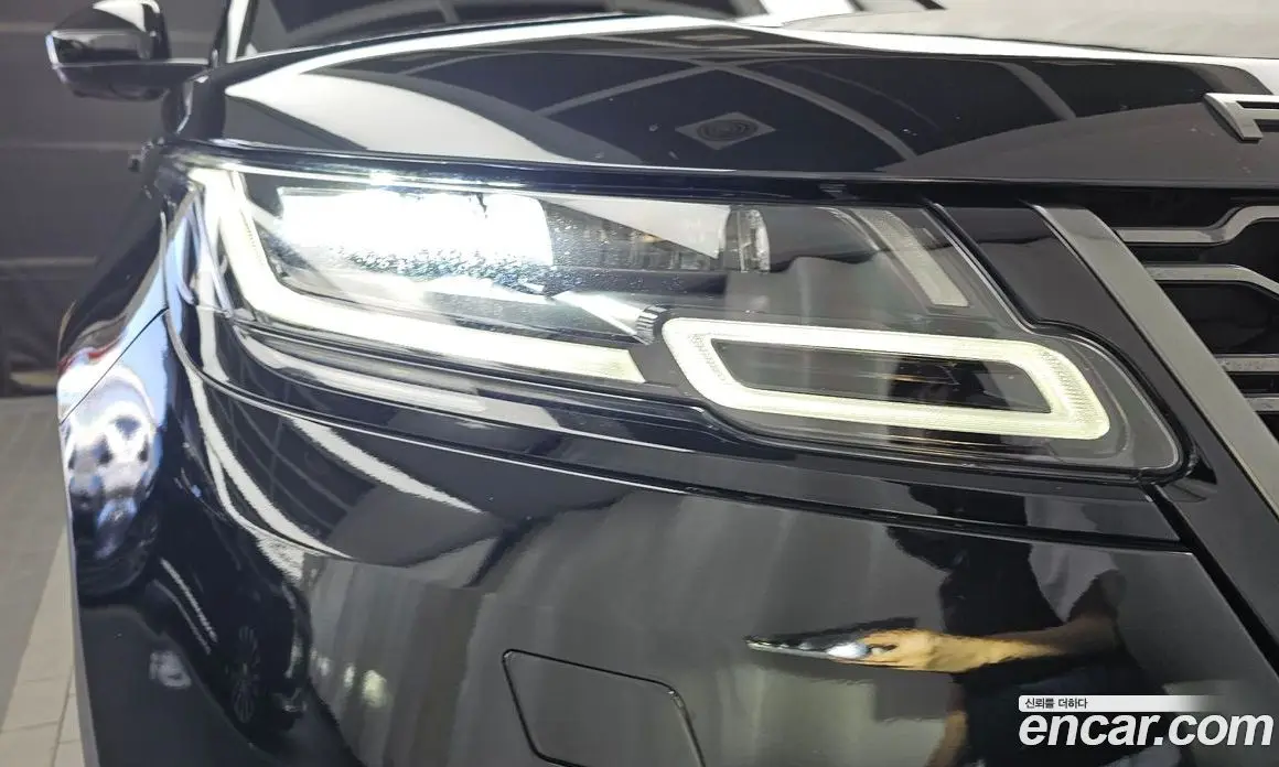 Land Rover Range Rover Velar 2019 3.0 автомат (гидро), фото 8