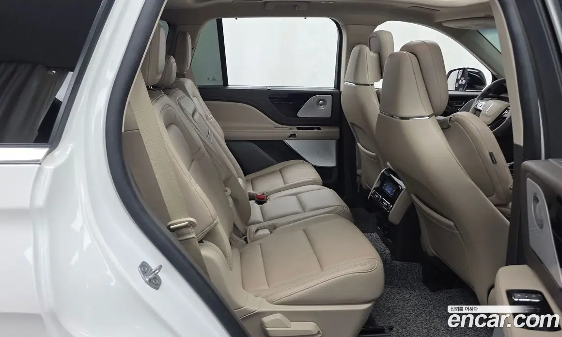 Lincoln Aviator 2023 3.0 автомат (гидро), фото 18