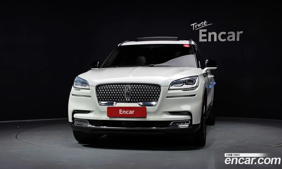 Lincoln Aviator 2023 3.0 автомат (гидро), фото 3