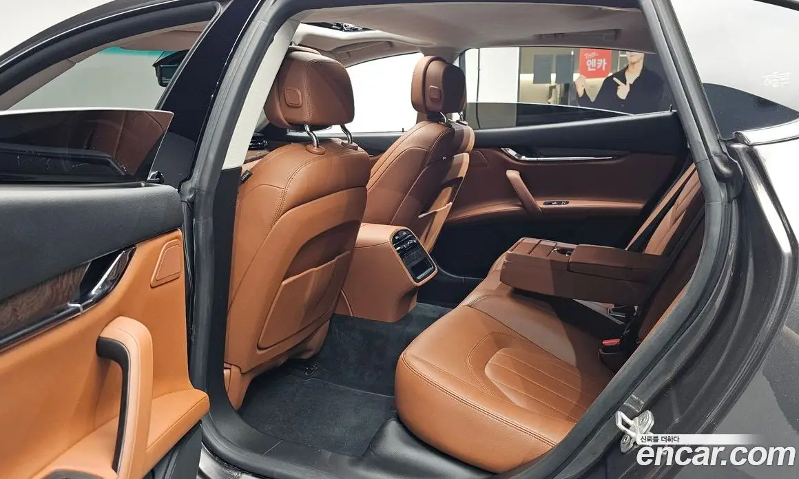 Maserati Quattroporte 2016 3.0 автомат (гидро), фото 17 Maserati Quattroporte 2016 3.0 автомат (гидро), фото 17