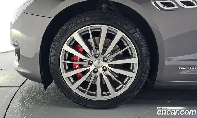 Maserati Quattroporte 2016 3.0 автомат (гидро), миниатюра 4 Maserati Quattroporte 2016 3.0 автомат (гидро), миниатюра 4