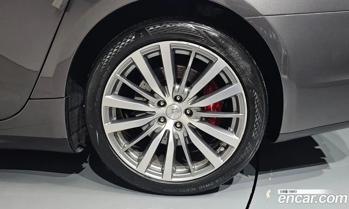 Maserati Quattroporte 2016 3.0 автомат (гидро), фото 6 Maserati Quattroporte 2016 3.0 автомат (гидро), фото 6