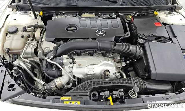 Mercedes-Benz A-Class 2019 2.0 автомат (гидро), миниатюра 6 Mercedes-Benz A-Class 2019 2.0 автомат (гидро), миниатюра 6