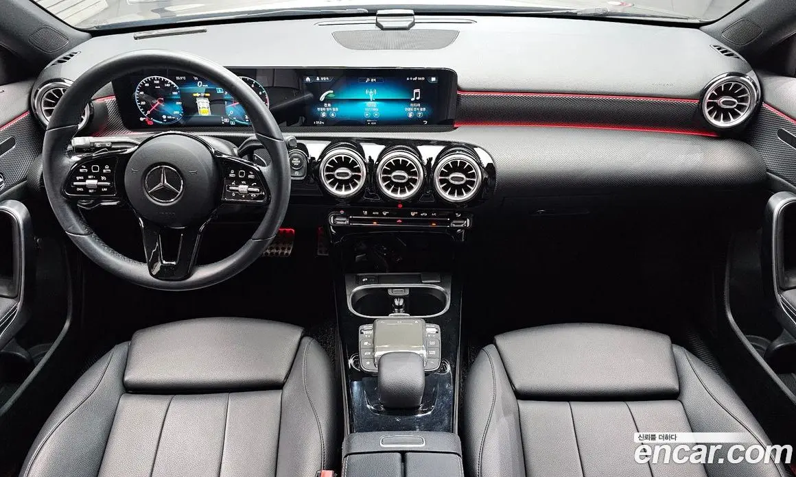 Mercedes-Benz A-Class 2021 2.0 автомат (гидро), фото 10
