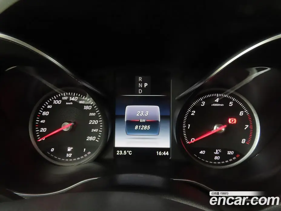 Mercedes-Benz C-Class 2017 2.0 автомат (гидро), фото 9 Mercedes-Benz C-Class 2017 2.0 автомат (гидро), фото 9