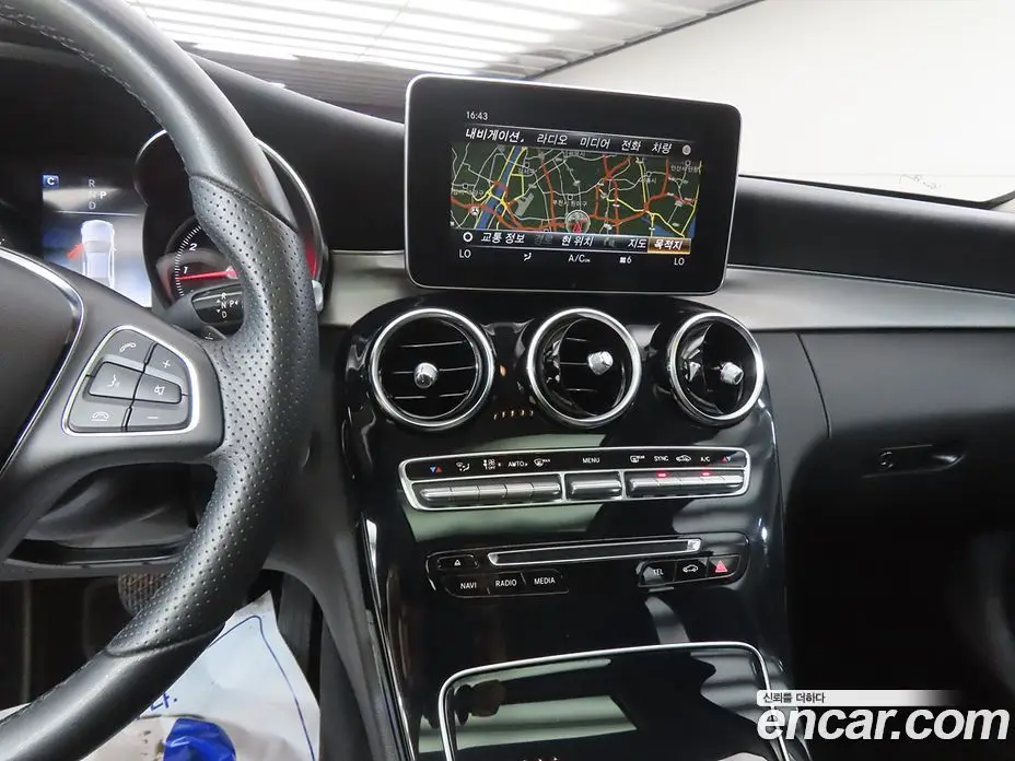 Mercedes-Benz C-Class 2017 2.0 автомат (гидро), фото 10 Mercedes-Benz C-Class 2017 2.0 автомат (гидро), фото 10