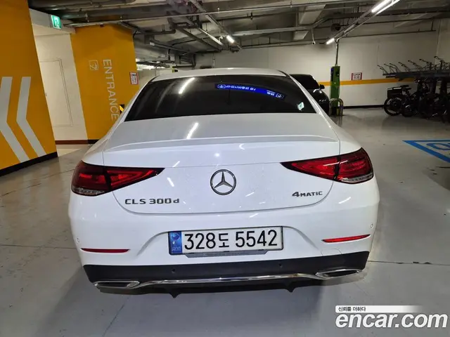 Mercedes-Benz CLS-Class 2022 2.0 автомат (гидро), миниатюра 2