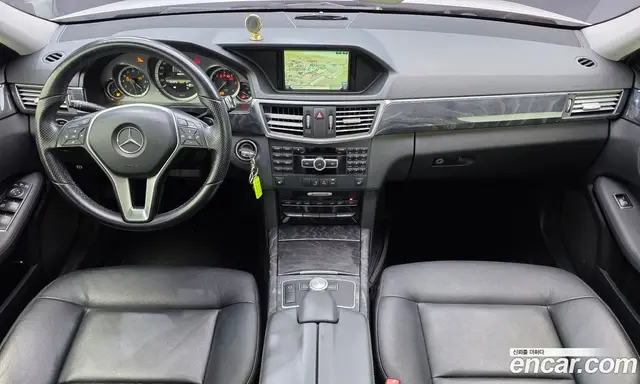Mercedes-Benz E-Class 2013 2.1 автомат (гидро), миниатюра 10 Mercedes-Benz E-Class 2013 2.1 автомат (гидро), миниатюра 10