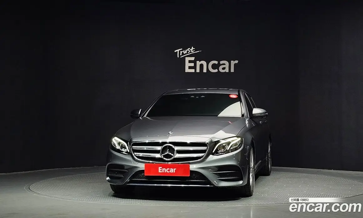 Mercedes-Benz E-Class 2017 2.0 автомат (гидро), фото 3 Mercedes-Benz E-Class 2017 2.0 автомат (гидро), фото 3