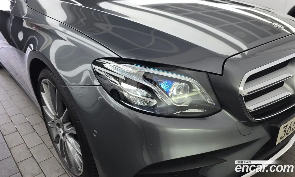 Mercedes-Benz E-Class 2017 2.0 автомат (гидро), фото 8 Mercedes-Benz E-Class 2017 2.0 автомат (гидро), фото 8