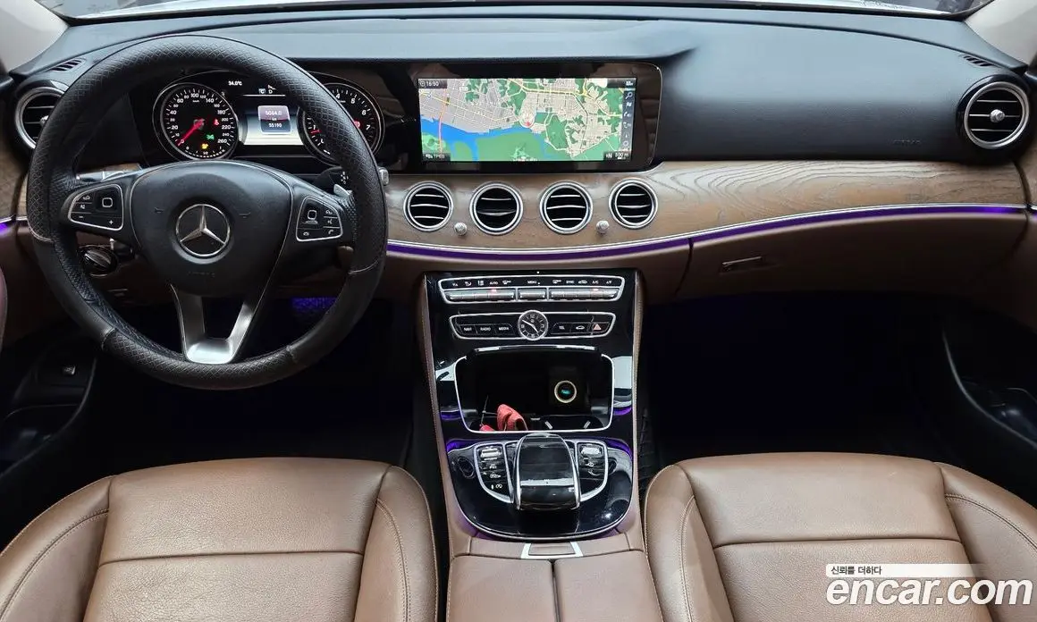 Mercedes-Benz E-Class 2017 2.0 автомат (гидро), фото 10 Mercedes-Benz E-Class 2017 2.0 автомат (гидро), фото 10