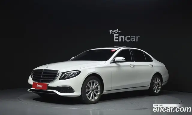 Mercedes-Benz E-Class, 2018, 77 421 км
