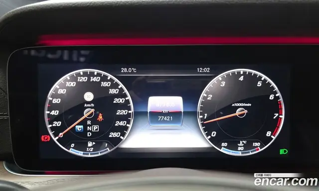 Mercedes-Benz E-Class 2018 2.0 автомат (гидро), миниатюра 11