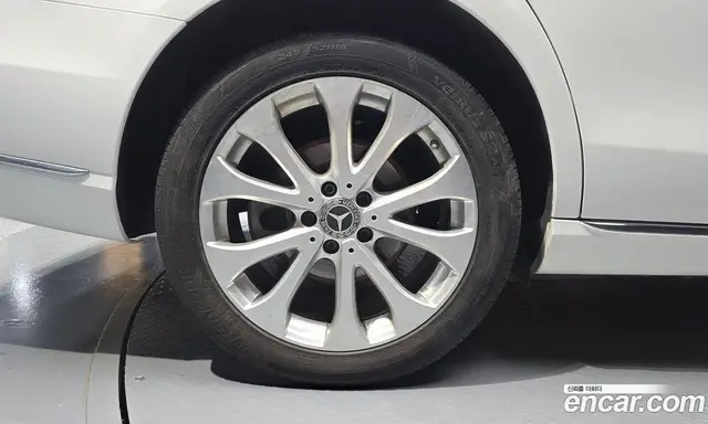 Mercedes-Benz E-Class 2018 2.0 автомат (гидро), миниатюра 5