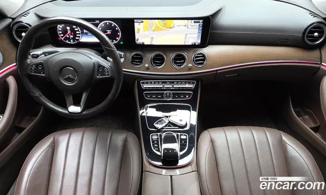 Mercedes-Benz E-Class 2018 2.0 автомат (гидро), миниатюра 10