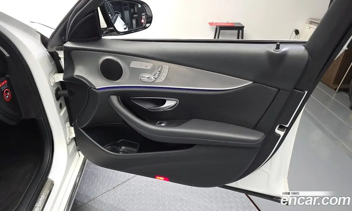Mercedes-Benz E-Class 2018 2.0 автомат (гидро), фото 14