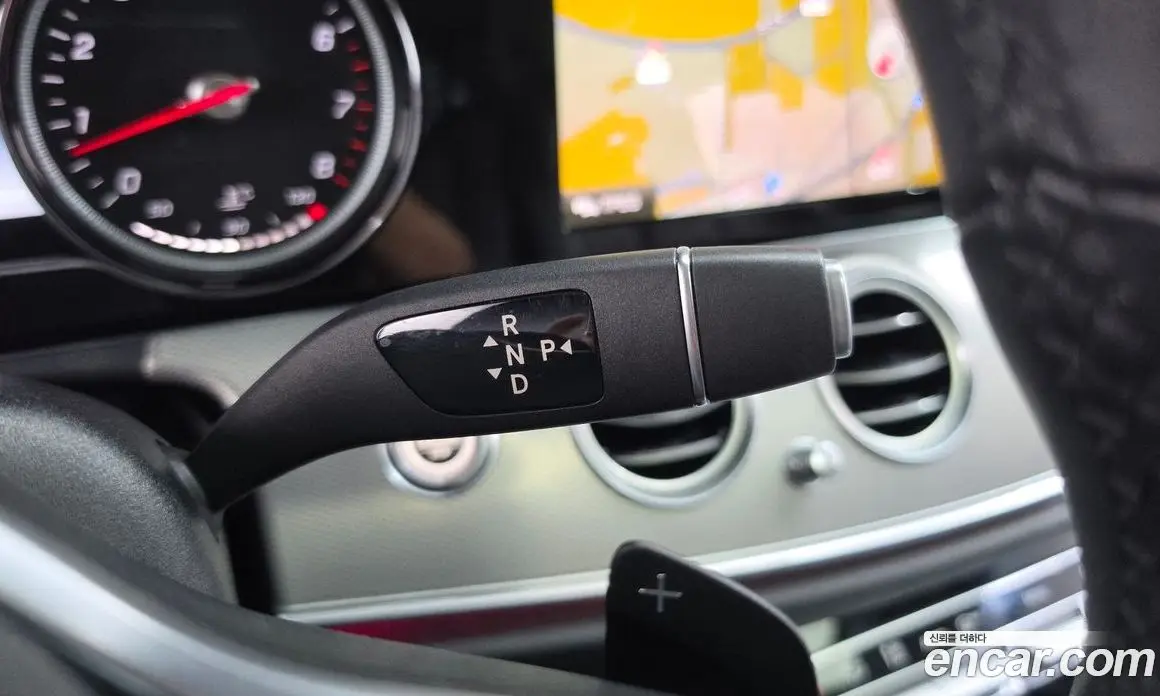 Mercedes-Benz E-Class 2018 2.0 автомат (гидро), фото 12