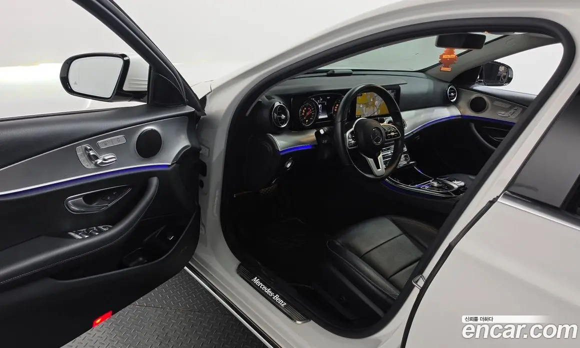 Mercedes-Benz E-Class 2018 2.0 автомат (гидро), фото 13