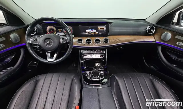 Mercedes-Benz E-Class 2018 2.0 автомат (гидро), миниатюра 10 Mercedes-Benz E-Class 2018 2.0 автомат (гидро), миниатюра 10