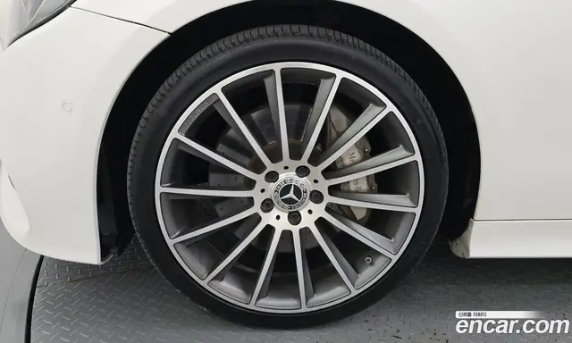 Mercedes-Benz E-Class 2018 3.0 автомат (гидро), миниатюра 5