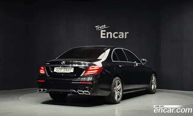 Mercedes-Benz E-Class 2019 2.0 автомат (гидро), миниатюра 2