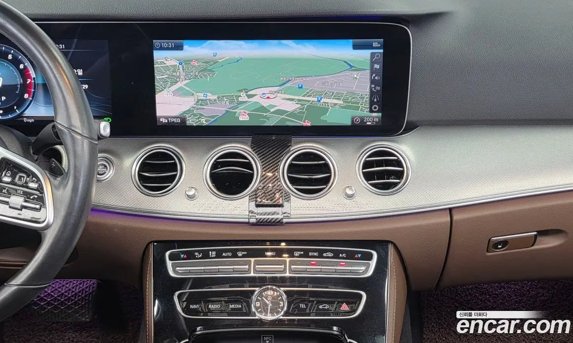 Mercedes-Benz E-Class 2019 2.0 автомат (гидро), фото 20
