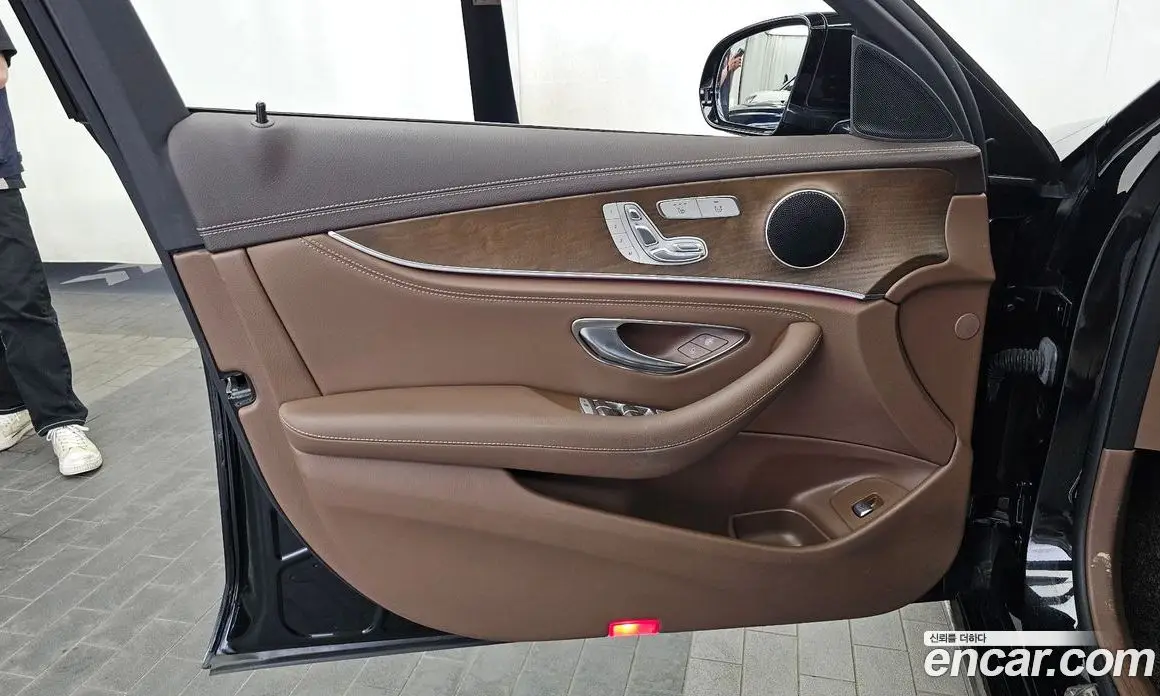 Mercedes-Benz E-Class 2020 1.9 автомат (гидро), фото 14