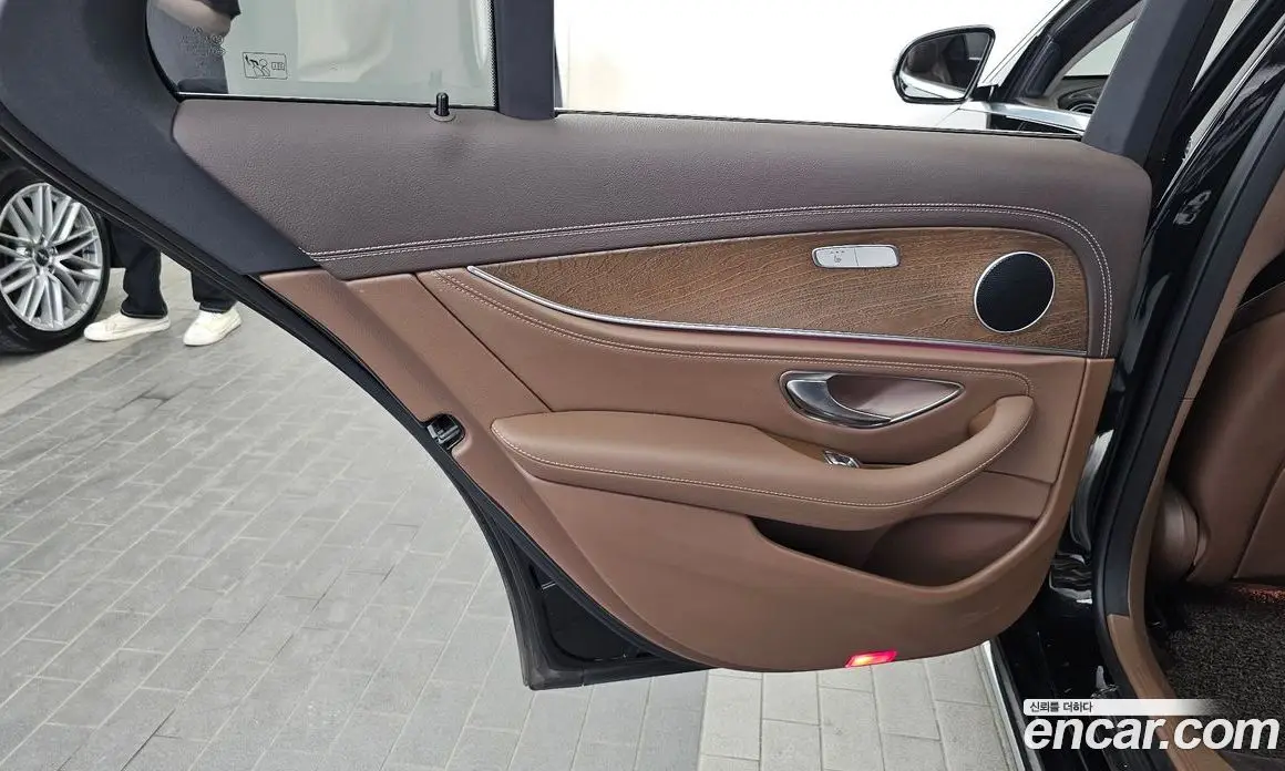 Mercedes-Benz E-Class 2020 1.9 автомат (гидро), фото 15