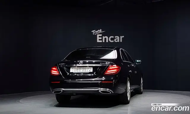 Mercedes-Benz E-Class 2020 1.9 автомат (гидро), миниатюра 4