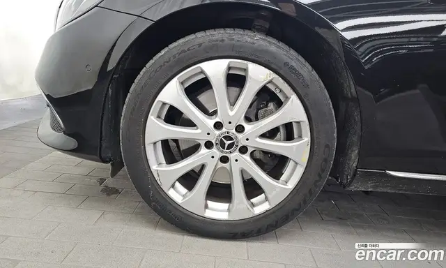 Mercedes-Benz E-Class 2020 1.9 автомат (гидро), миниатюра 5