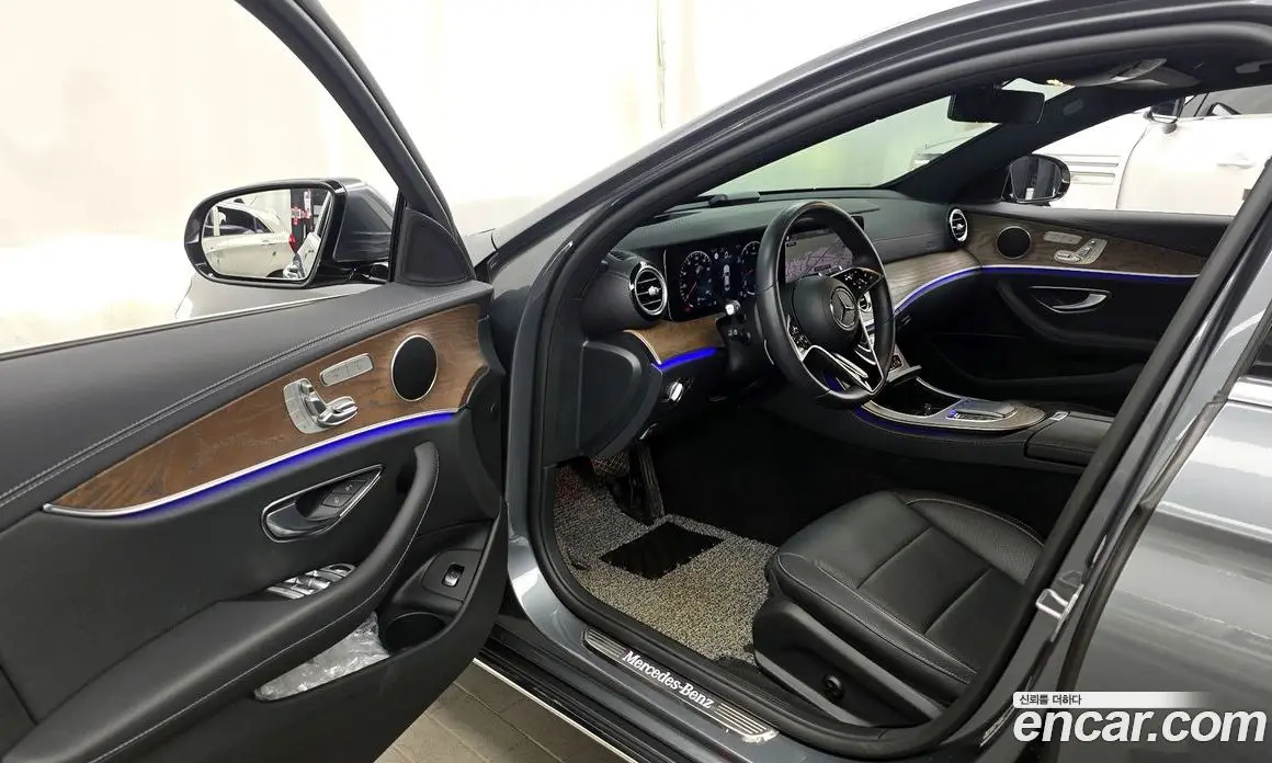 Mercedes-Benz E-Class 2021 2.0 автомат (гидро), фото 13 Mercedes-Benz E-Class 2021 2.0 автомат (гидро), фото 13