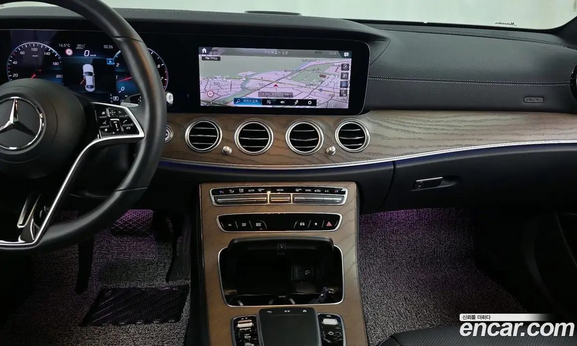 Mercedes-Benz E-Class 2021 2.0 автомат (гидро), фото 20 Mercedes-Benz E-Class 2021 2.0 автомат (гидро), фото 20