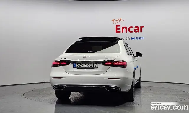 Mercedes-Benz E-Class 2021 3.0 автомат (гидро), миниатюра 4