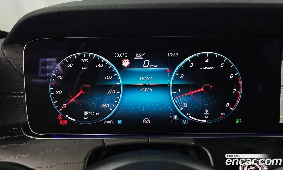 Mercedes-Benz E-Class 2023 2.0 автомат (гидро), фото 11