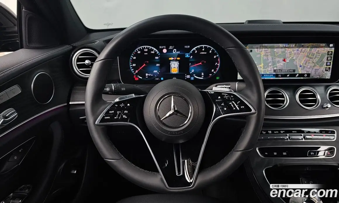 Mercedes-Benz E-Class 2023 2.0 автомат (гидро), фото 19