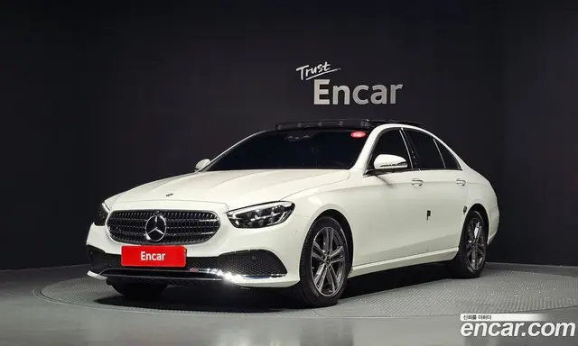 Mercedes-Benz E-Class, 2023, 19 109 км
