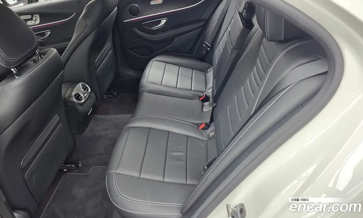 Mercedes-Benz E-Class 2023 2.0 автомат (гидро), фото 16 Mercedes-Benz E-Class 2023 2.0 автомат (гидро), фото 16