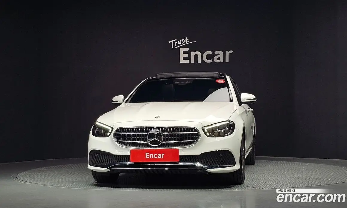 Mercedes-Benz E-Class 2023 2.0 автомат (гидро), фото 3 Mercedes-Benz E-Class 2023 2.0 автомат (гидро), фото 3
