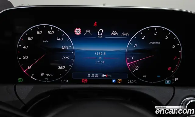 Mercedes-Benz E-Class 2024 2.0 автомат (гидро), миниатюра 11