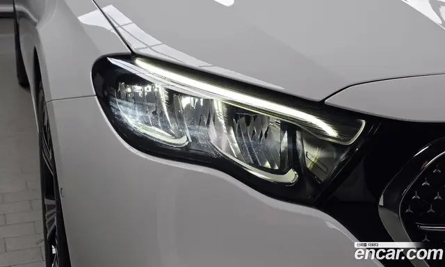 Mercedes-Benz E-Class 2024 2.0 автомат (гидро), миниатюра 8