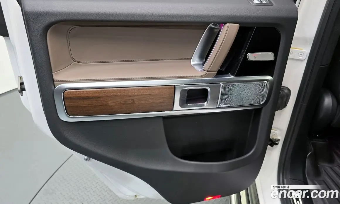Mercedes-Benz G-Class 2025 3.0 автомат (гидро), фото 15