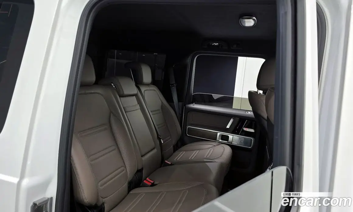 Mercedes-Benz G-Class 2025 3.0 автомат (гидро), фото 16