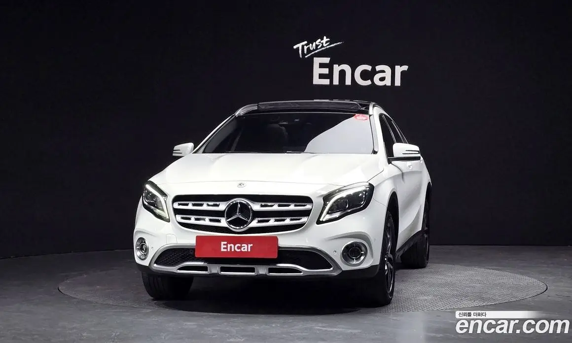 Mercedes-Benz GLA-Class 2019 2.0 автомат (гидро), фото 3
