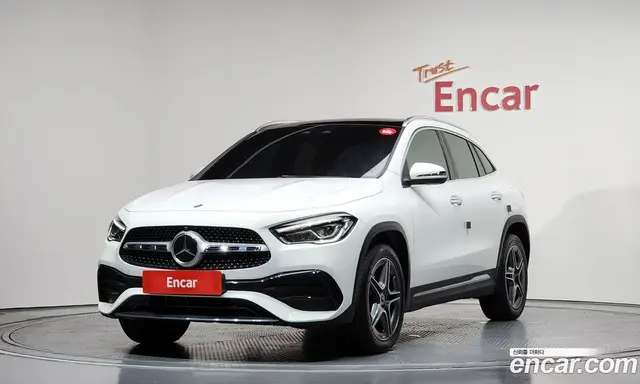 Mercedes-Benz GLA-Class, 2022, 70 775 км