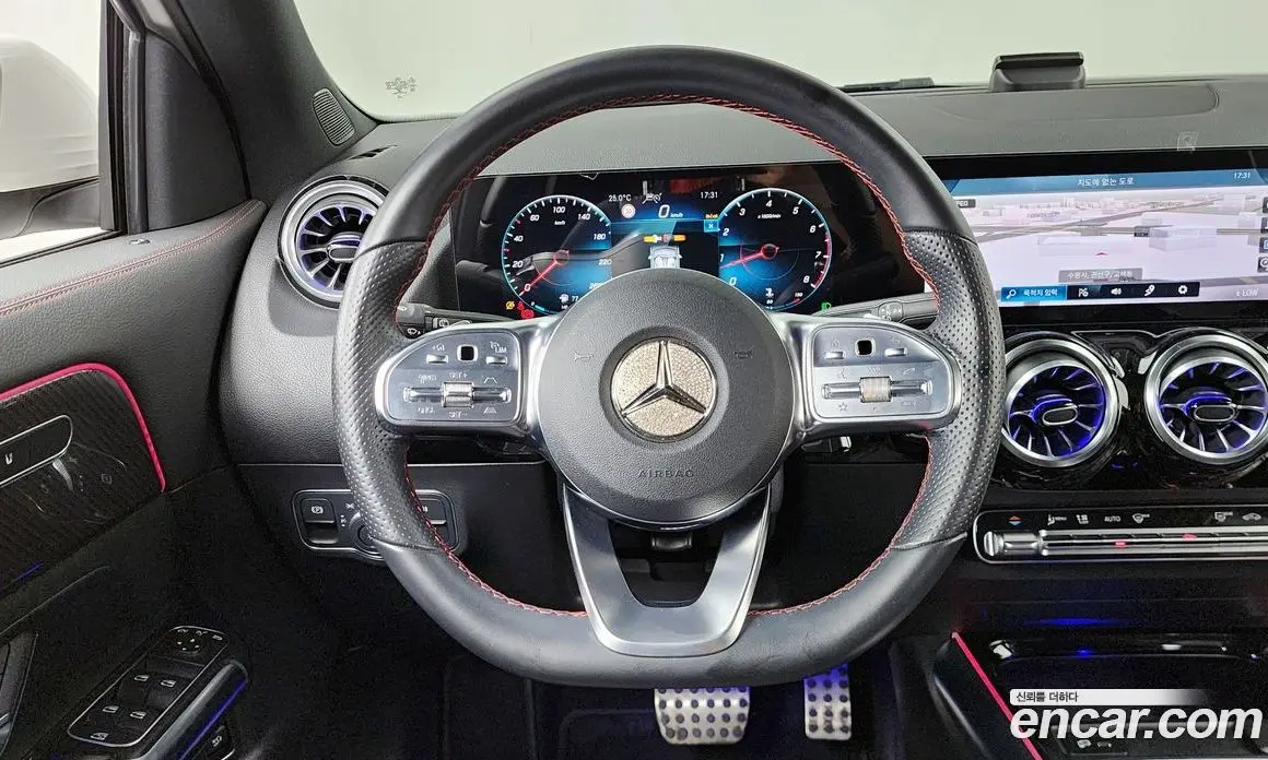 Mercedes-Benz GLA-Class 2022 2.0 автомат (гидро), фото 19