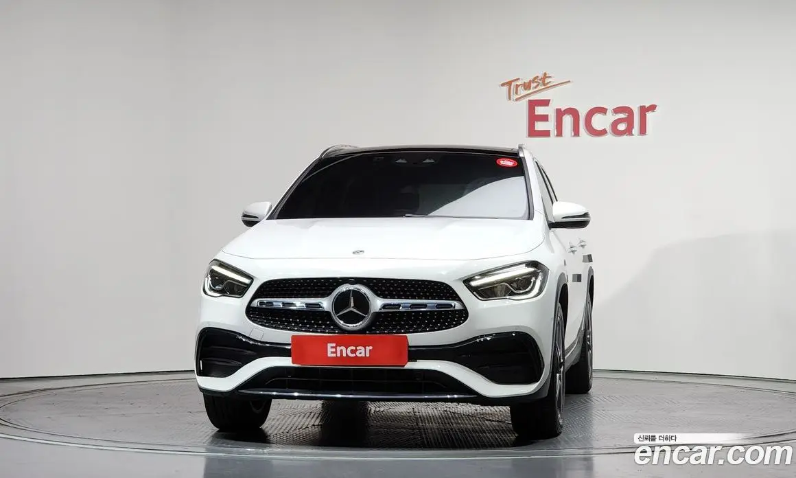 Mercedes-Benz GLA-Class 2022 2.0 автомат (гидро), фото 3